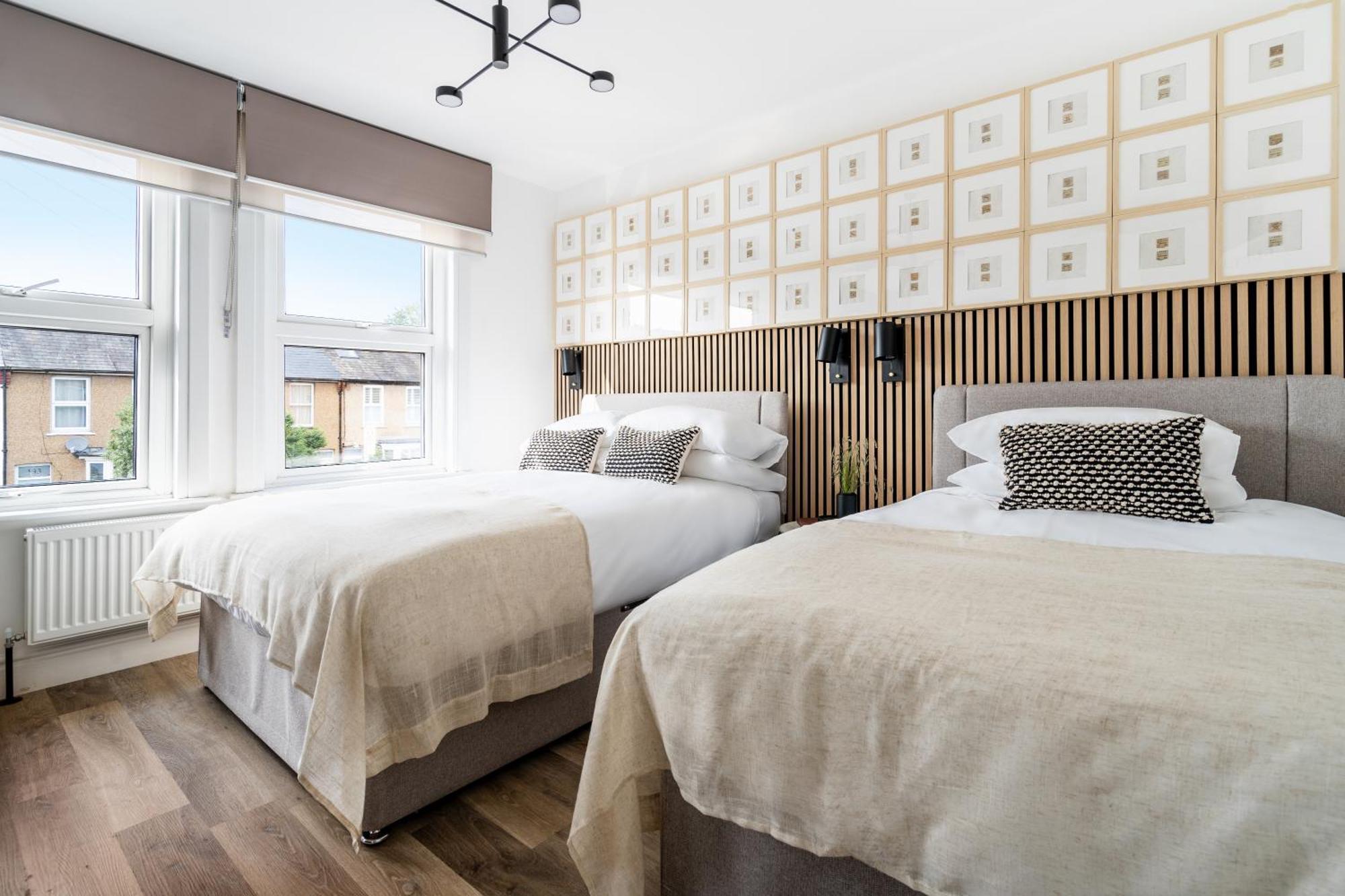 Newly Designed, 2Br Apt, 5Min From Northwood London Tube Station, Nato Hq, Ideal For Wembley, Warner Studio, Contractors Luaran gambar